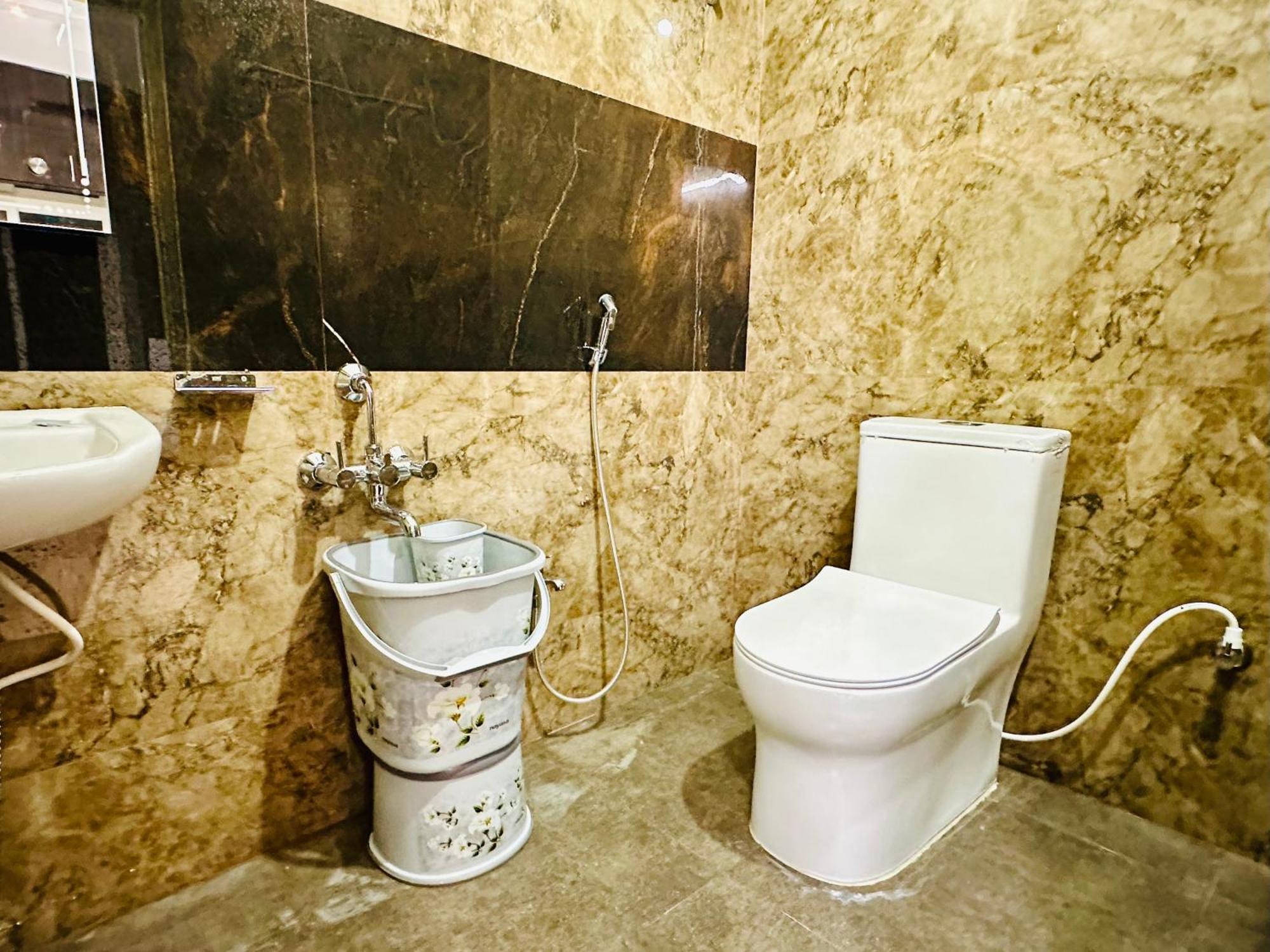 Truelife - 3Bhk Family Suites - Ps4 Pure Veg Restaurant On The Way To Balaji Temple - 2500 Sft Large Signature Apartment - Modular Kitchen - Super Fast Wifi, Smart Tv, 250 Jio Channels - Parking - Easy Access To All Temples - Top Service With Lots Of Тірупаті Екстер'єр фото