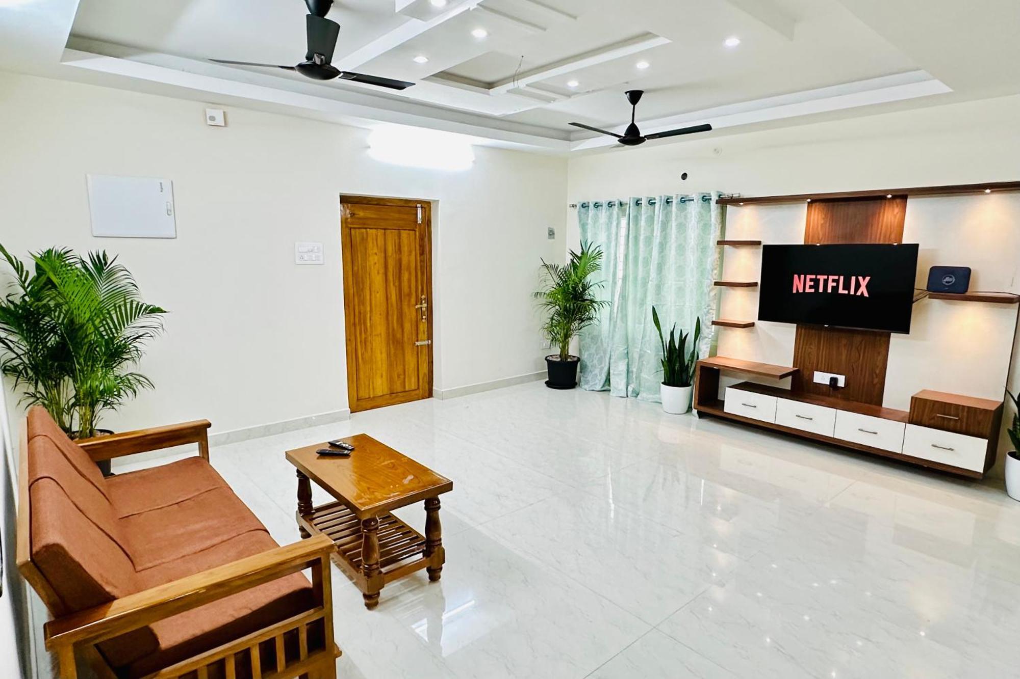 Truelife - 3Bhk Family Suites - Ps4 Pure Veg Restaurant On The Way To Balaji Temple - 2500 Sft Large Signature Apartment - Modular Kitchen - Super Fast Wifi, Smart Tv, 250 Jio Channels - Parking - Easy Access To All Temples - Top Service With Lots Of Тірупаті Екстер'єр фото