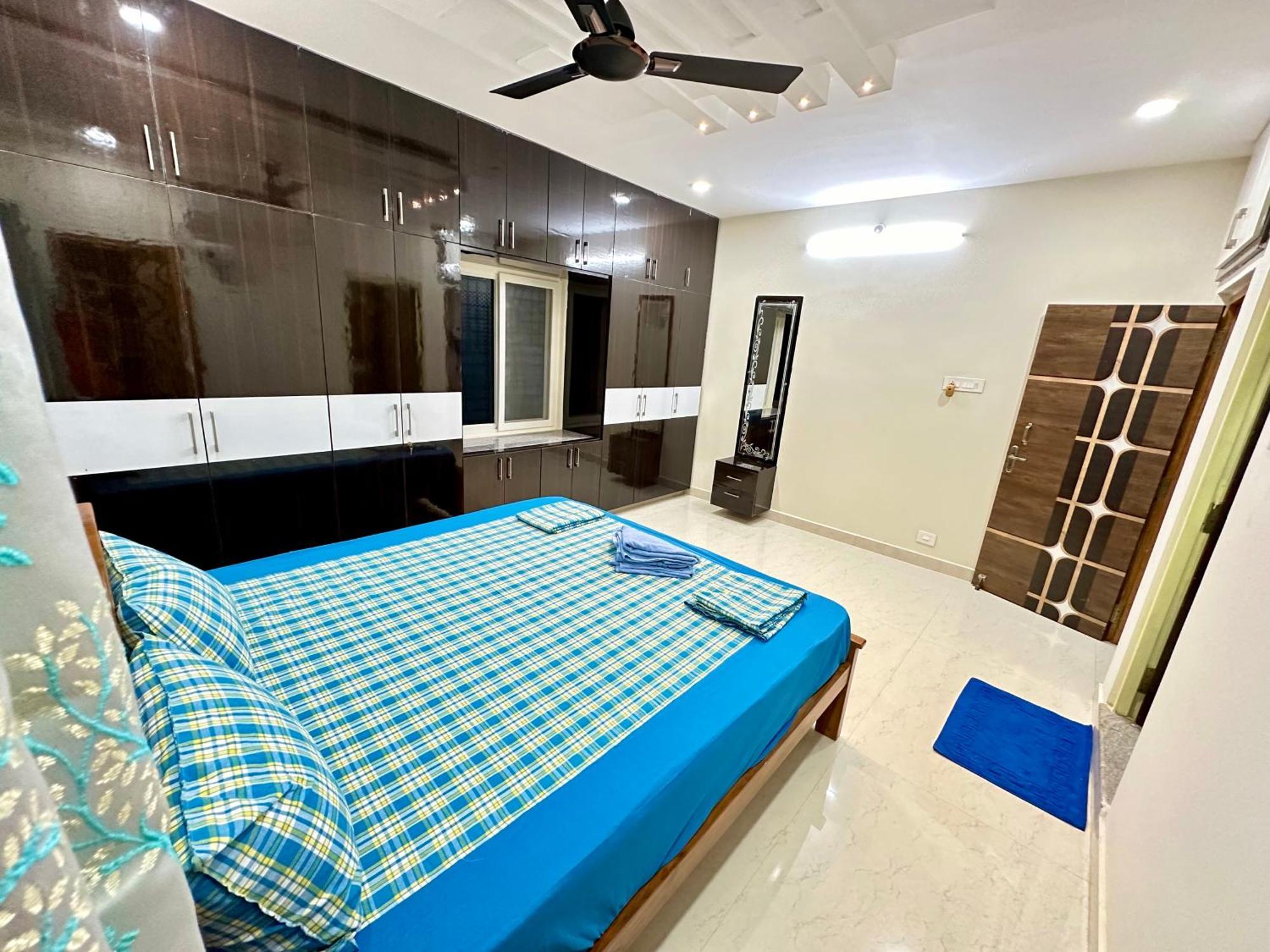 Truelife - 3Bhk Family Suites - Ps4 Pure Veg Restaurant On The Way To Balaji Temple - 2500 Sft Large Signature Apartment - Modular Kitchen - Super Fast Wifi, Smart Tv, 250 Jio Channels - Parking - Easy Access To All Temples - Top Service With Lots Of Тірупаті Екстер'єр фото